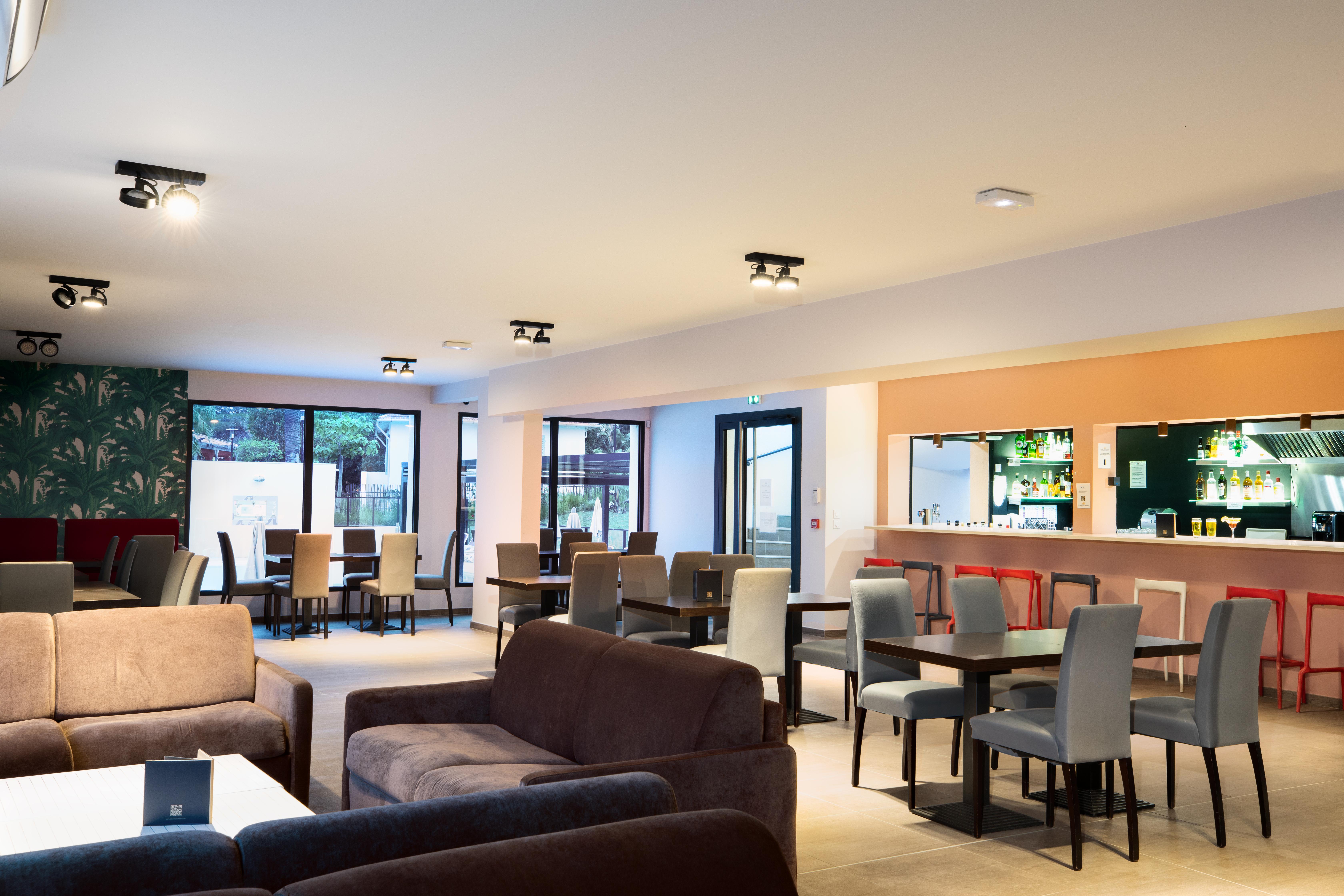 Sowell Residences Chenes Verts Saint-Raphael  Bagian luar foto